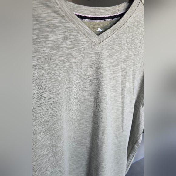 Tommy Bahama IslandZone V-Neck T-Shirts Size  XLT - Picture 8 of 13